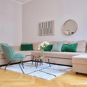  Apartament Chic - Near U3 Metro